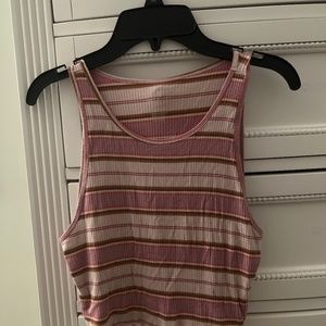 Ribbed Cropped Tank Top